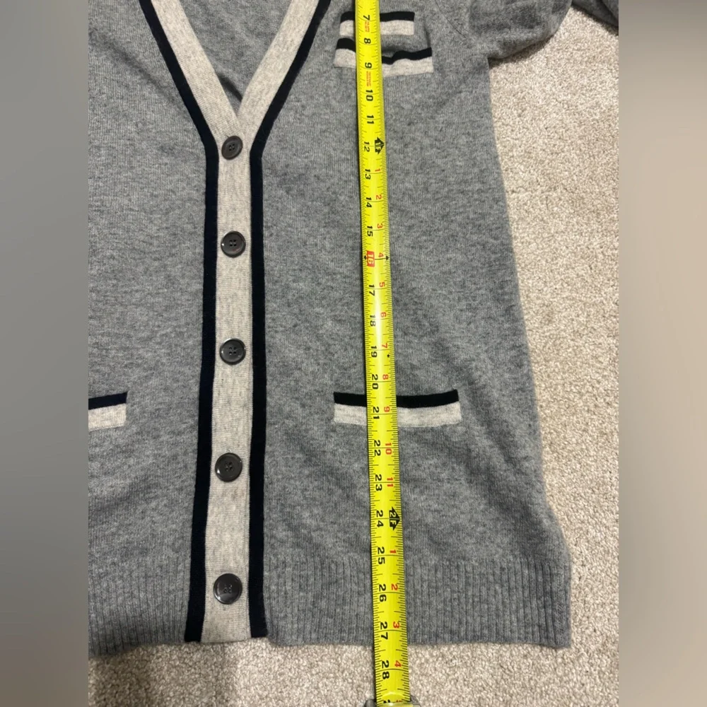 J. Crew Gray Wool-Cashmere Blend Sweater Cardigan Button Up Cardigan size Large - Picture 9 of 9